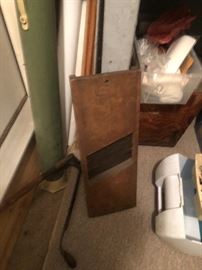 Primitive Slaw Maker