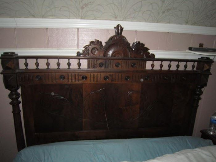 Full bed-wood side rails