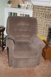 Lift Chair / Recliner Used for five years. Comes with remote and user manual.