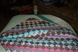 Hand-pieced, Hand-quilted Quilt, Round-the-Mountain Pattern