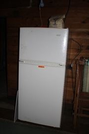 Refrigerator. No Ice Maker. Perfect for Extra.