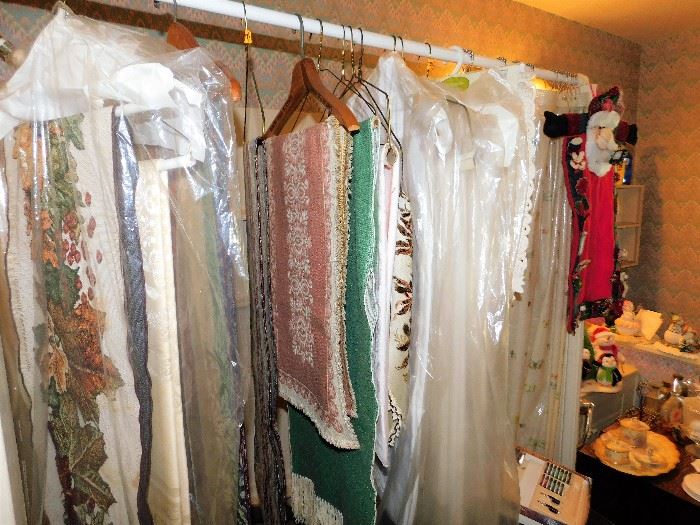 Vintage clothing, fabrics and more. 