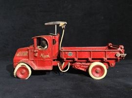 Arcade Mack Cast Iron