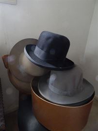 Cool vintage men's hats!