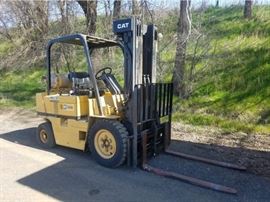Forklift