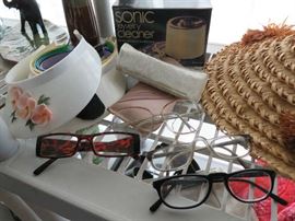 Women's Eye Glasses, Hats