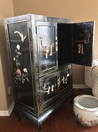 Drexel Heritage “Etc Cetera” black lacquer chinoiserie cabinet