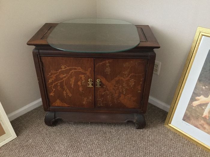 Drexel Heritage Asian chinoiserie cabinet 