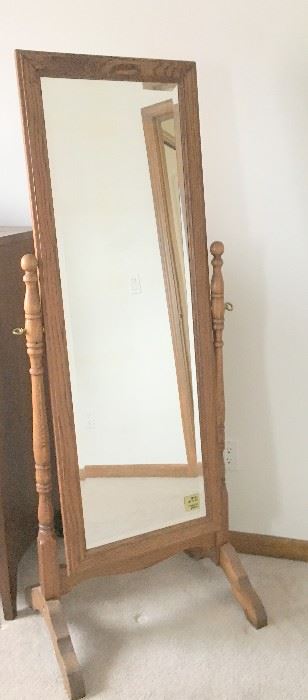 Swivel oak mirror