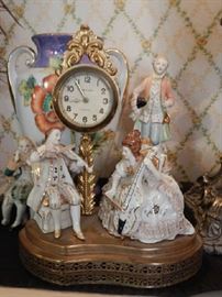 FIGURAL CLOCK