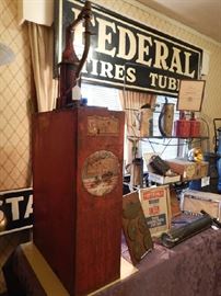 EARLY STANDARD OIL CO OIL PUMPER