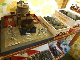 COLLECTION INCLUDING LEAD SMELTER, NUMEROUS MOLDS & 100'S OF LEAD SOLDIERS