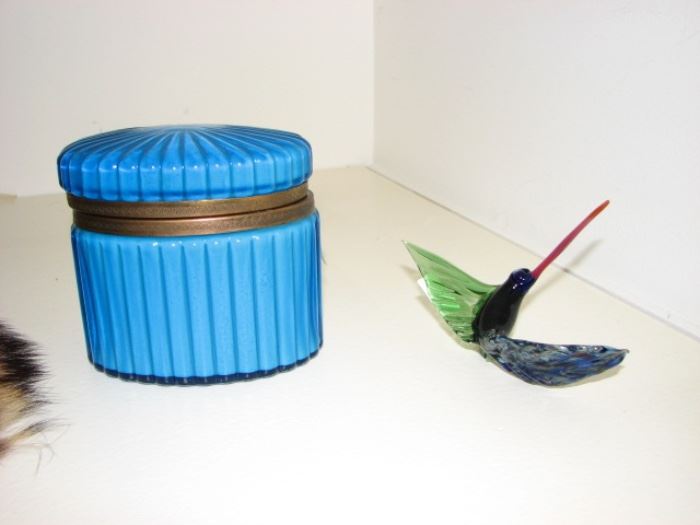 blue Murano glass box, hummingbird