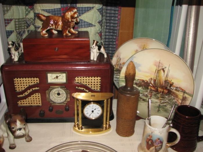 vintage clock & radio