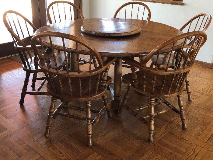 Round Oak Table w 6 Windsor Arm Chairs, Oak Lazy Susan