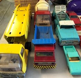 Vintage Tonka Trucks Metal