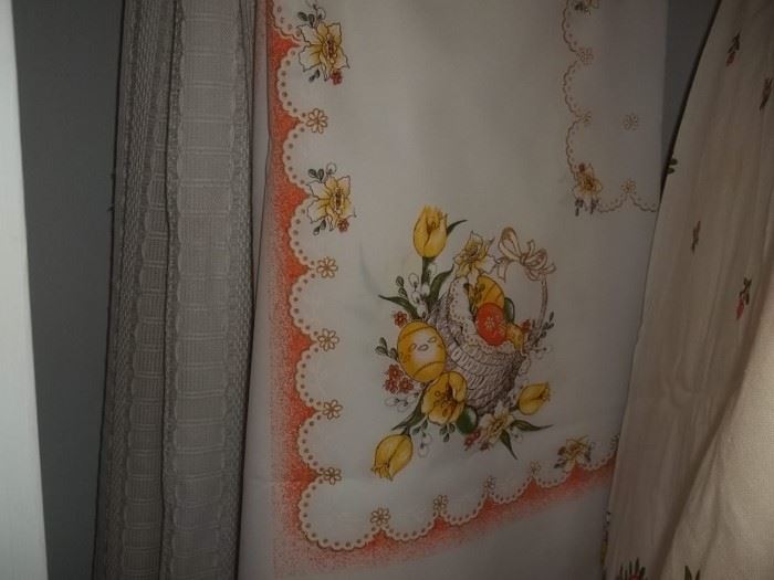 new vintage table cloth