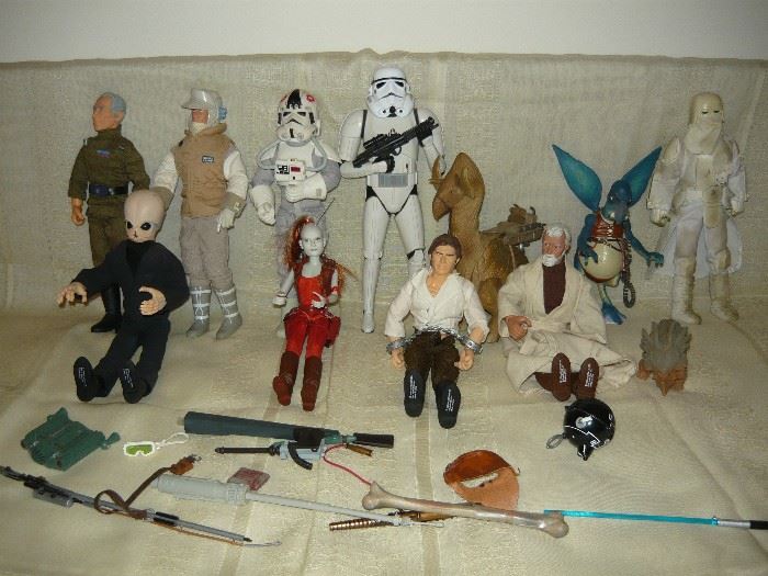 Large size Star Wars figure and accessories