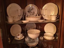  Family Heritage Estate Sales, LLC. New Jersey Estate Sales/ Pennsylvania Estate Sales. 