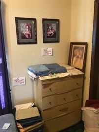 The dresser matches the blue head board if it was only blue