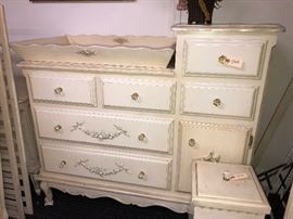 Posh Tots Dresser w/ removable changing table