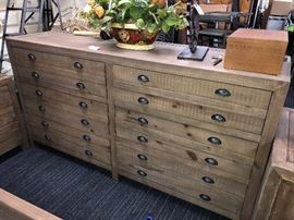 Restoration Hardware Printmakers 6 drawer dresser