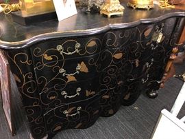 Drexel Heritage 3 drawer console