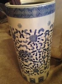 Blue and white umbrella holder