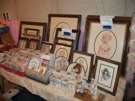 Jan Hagara- Pictures, figurines, plates and papers