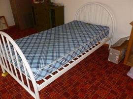 metal twin bed