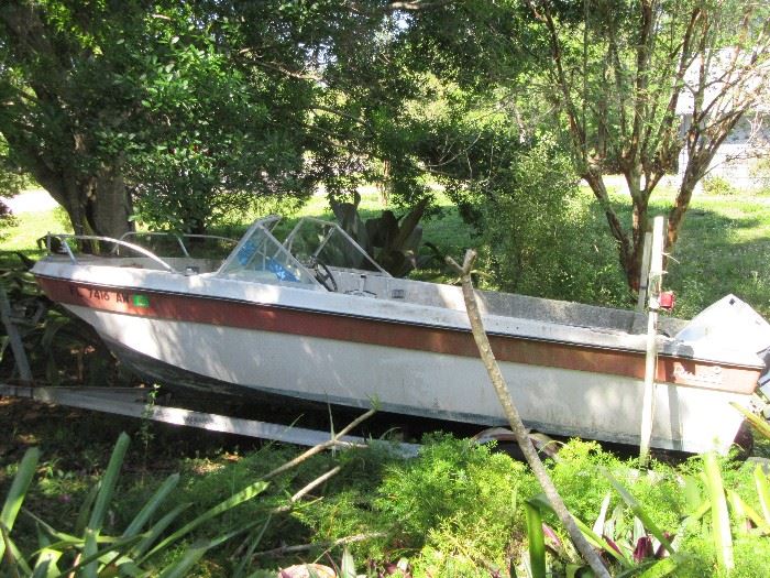 needs some work-make an offer! The motor is good, boats needs cleanup and some body work