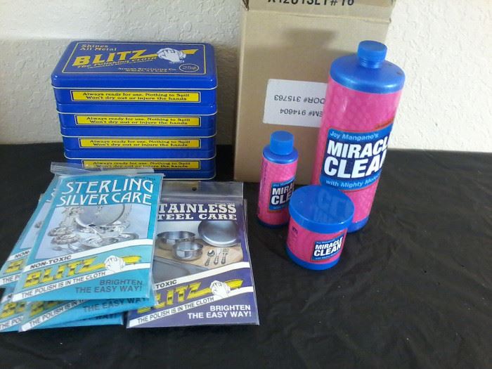 Jewelry Cleaning & Polishing Supplies    http://www.ctonlineauctions.com/detail.asp?id=704371
