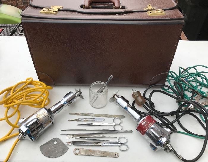 2 Stryker Stainless Autopsy saws w hand tools & very nice locked key Doctors leather carrying case