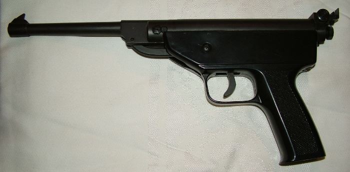 German Style 22 Cal Break-barrel Air Pistol w excellent power-Long barrel for great accuracy-dont see these every day....