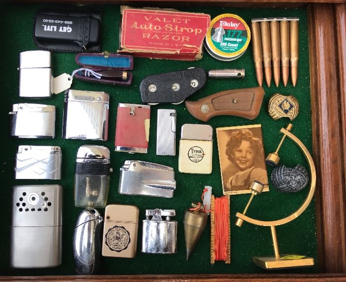 Lots vintage Ronson/Zippo/Scripto/Schick/Other lighters/1950s shirley Temple mirror/Plump bob/pistol handles