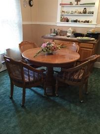Oak Table and Chairs with Leaves 