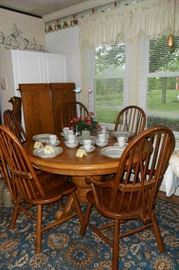 Oak Pedestal Table with 2 leaves, Set of 5 Oak Chairs,Vintage China