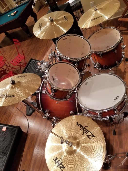 10 piece set of drums