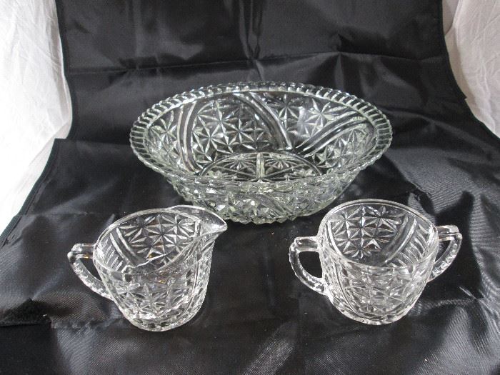 Cream & Sugar and bowl  http://www.ctonlineauctions.com/detail.asp?id=704496