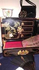  Gorgeous Oriental inlay jewelry box