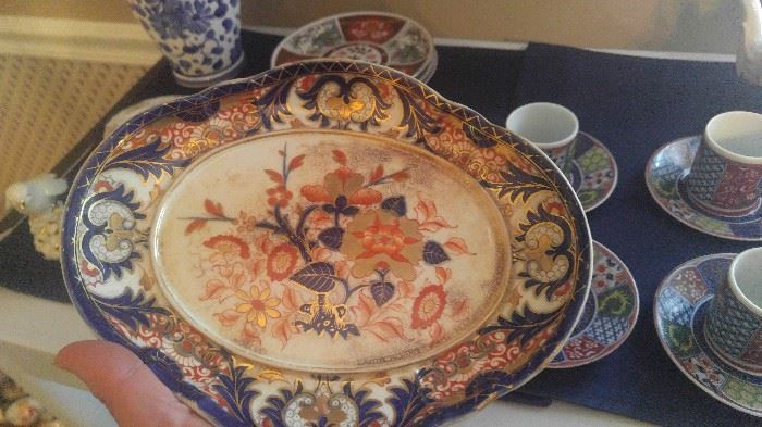 Early flow Blue imari Plate