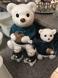 Darling cookie jar set.