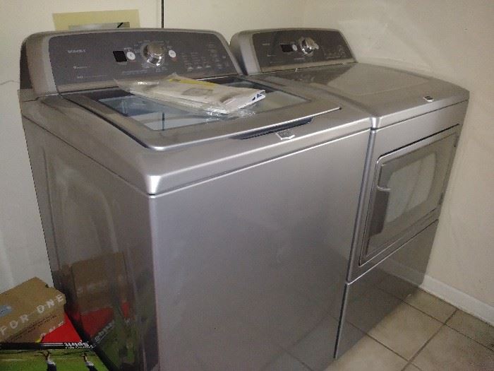 Maytag Bravox X washer and elec dryer