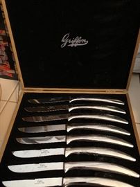 Sharp Griffin steak knife set