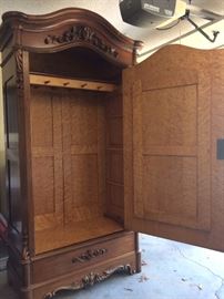 African Rosewood with interior Tiger Maple wood/German made/ French design