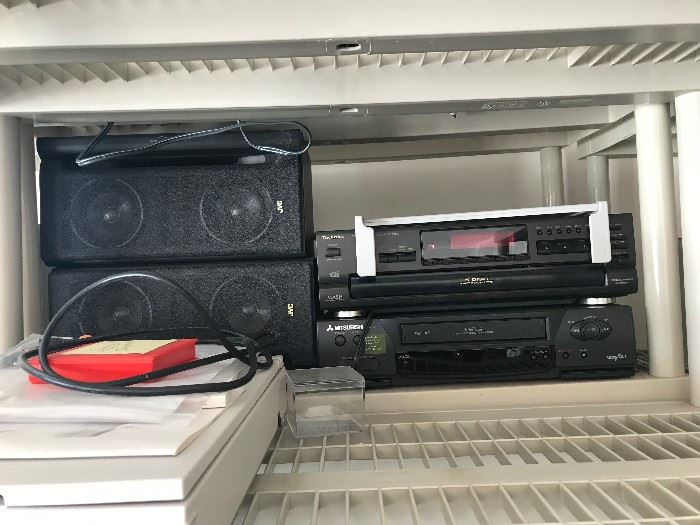 Set of speakers and electronics