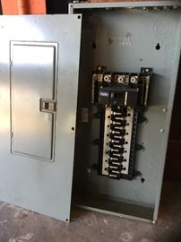 200 amp electrical service box