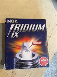 NGK IRIDIUM IX 