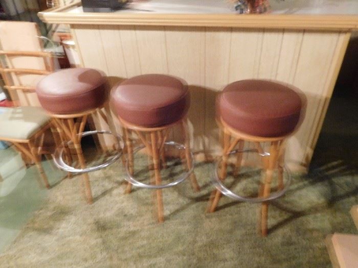 Heywood  Wakefield    swivel  bar  stools