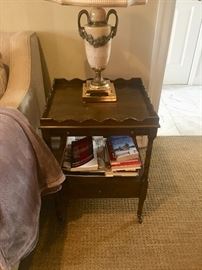 End tables 